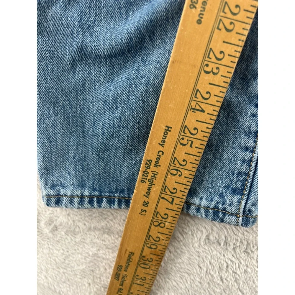Levis 501 Original Fit Jeans Mens 32x30 Medium Wash Blue Button Fly Straight Leg